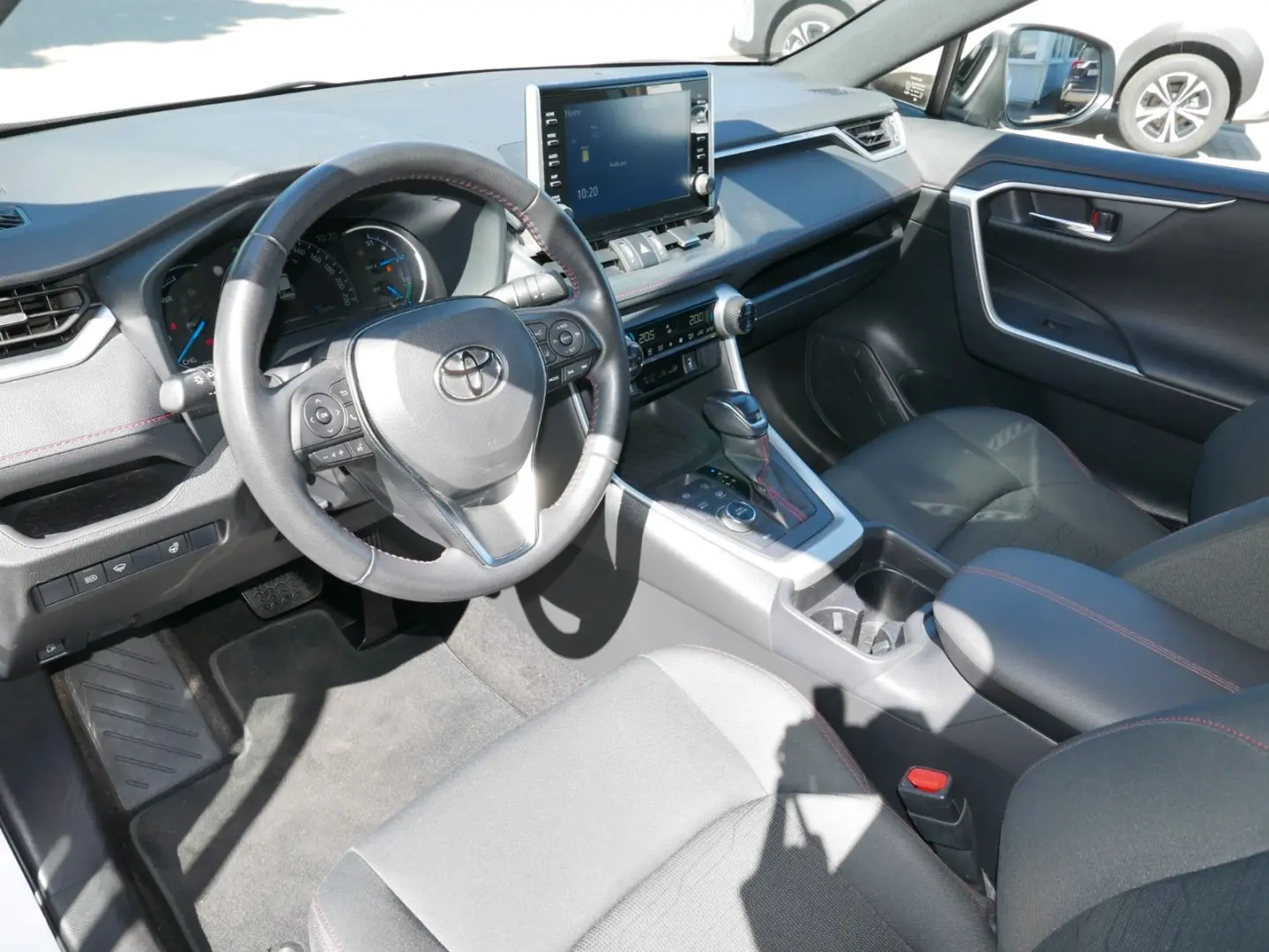 RAV 4 Plug-in Hybrid 4x4 LED*ACC*DAB*CARPLAY