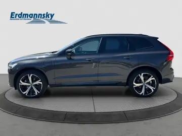 XC60 T8 Plus Dark Plug-In Hyb.AWD/AHK/Pano/21Zo