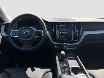 XC60 T8 Plus Dark Plug-In Hyb.AWD/AHK/Pano/21Zo