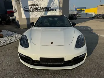 Panamera 4 E-Hybrid