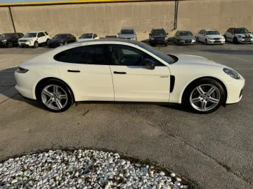 Panamera 4 E-Hybrid