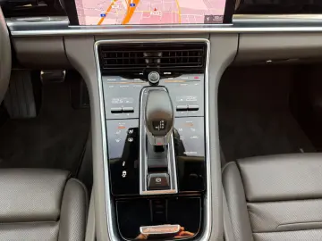 Panamera 4 E-Hybrid