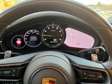 Panamera 4 E-Hybrid