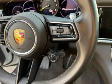 Panamera 4 E-Hybrid