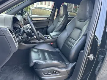 Cayenne E-Hybrid Platinum Edition / Sport Des...