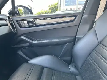 Cayenne E-Hybrid Platinum Edition / Sport Des...