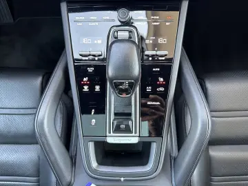 Cayenne E-Hybrid Platinum Edition / Sport Des...