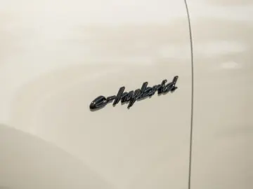Porsche Cayenne Coupe S e-Hybrid