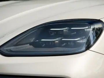 Porsche Cayenne Coupe S e-Hybrid