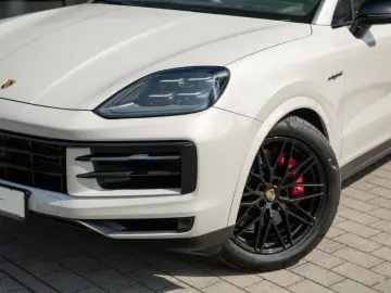 Porsche Cayenne Coupe S e-Hybrid