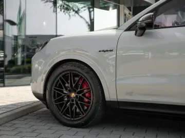 Porsche Cayenne Coupe S e-Hybrid