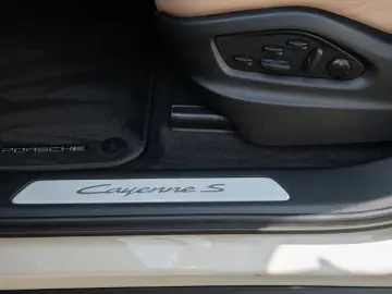 Porsche Cayenne Coupe S e-Hybrid