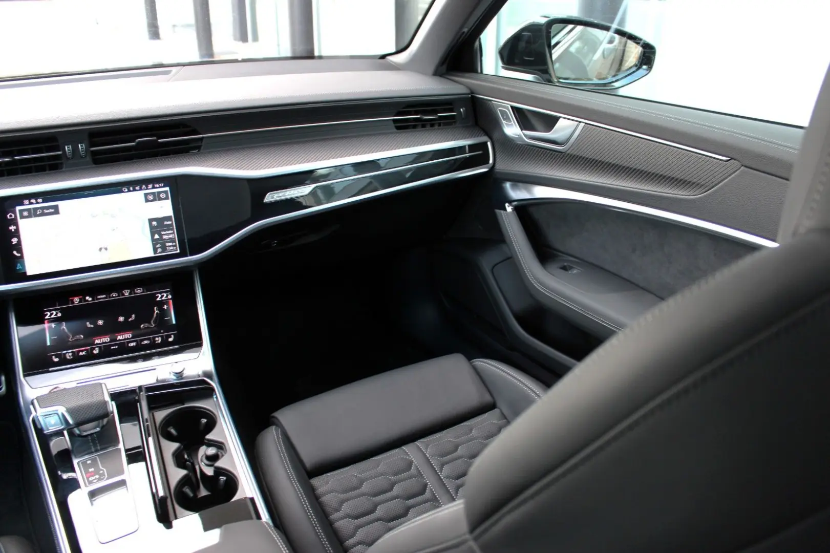 RS6 Avant /DYNAMIK+/ B&O/ STANDHZG/  SPORTABGAS