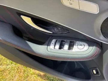 GLC 220 d 4M Coupé AMG+Night+AHK+Navi+MBUX+SHZ