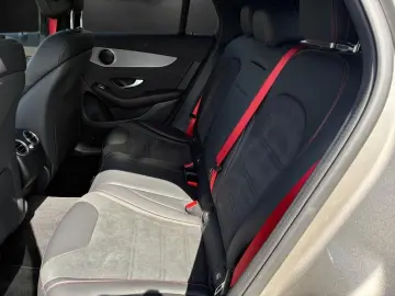 GLC 220 d 4M Coupé AMG+Night+AHK+Navi+MBUX+SHZ