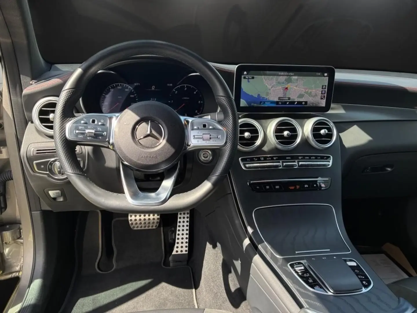 GLC 220 d 4M Coupé AMG+Night+AHK+Navi+MBUX+SHZ