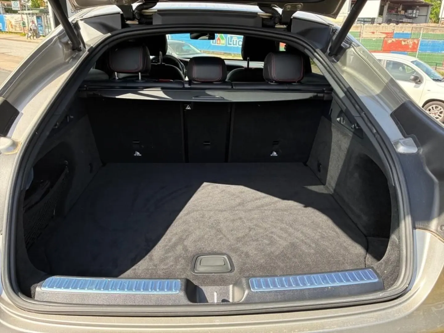 GLC 220 d 4M Coupé AMG+Night+AHK+Navi+MBUX+SHZ