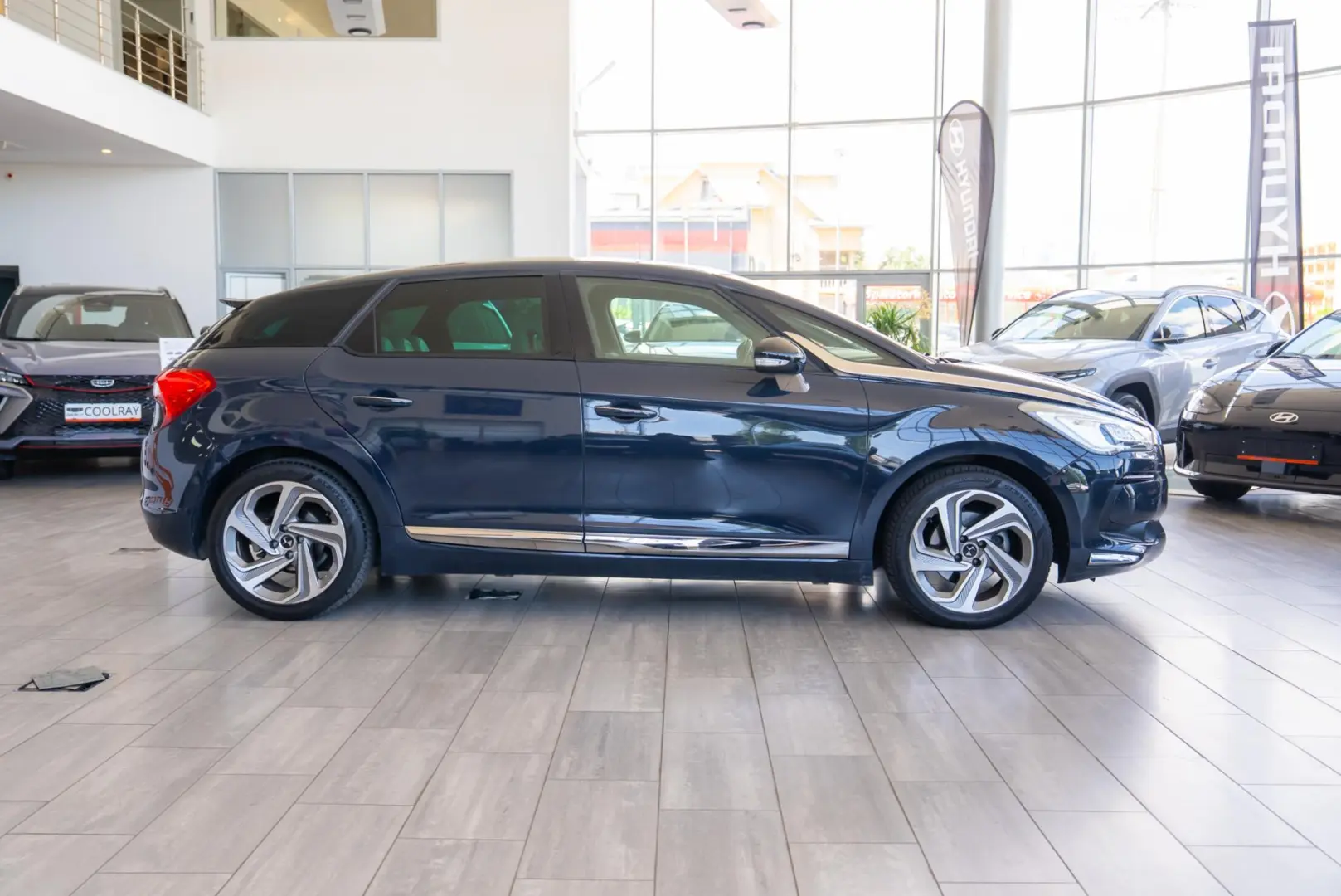 DS 5 1.6 THP SportChic