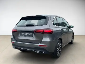 B 220 d Progressive SpurW KAM PDC SpurH LM Navi