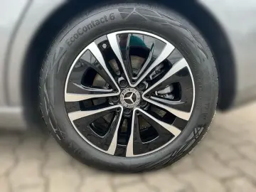 B 220 d Progressive SpurW KAM PDC SpurH LM Navi