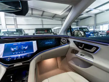 EQE AMG 53 4M+ / Premium / Panorama / Night Pack
