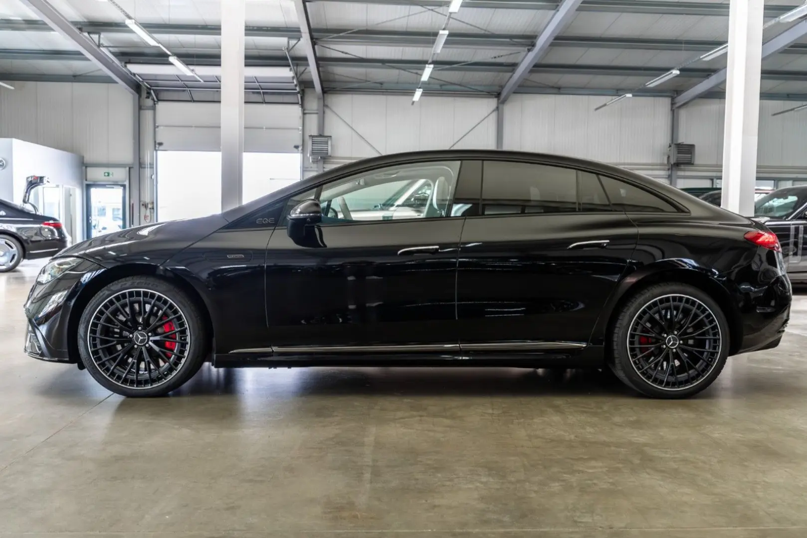 EQE AMG 53 4M+ / Premium / Panorama / Night Pack