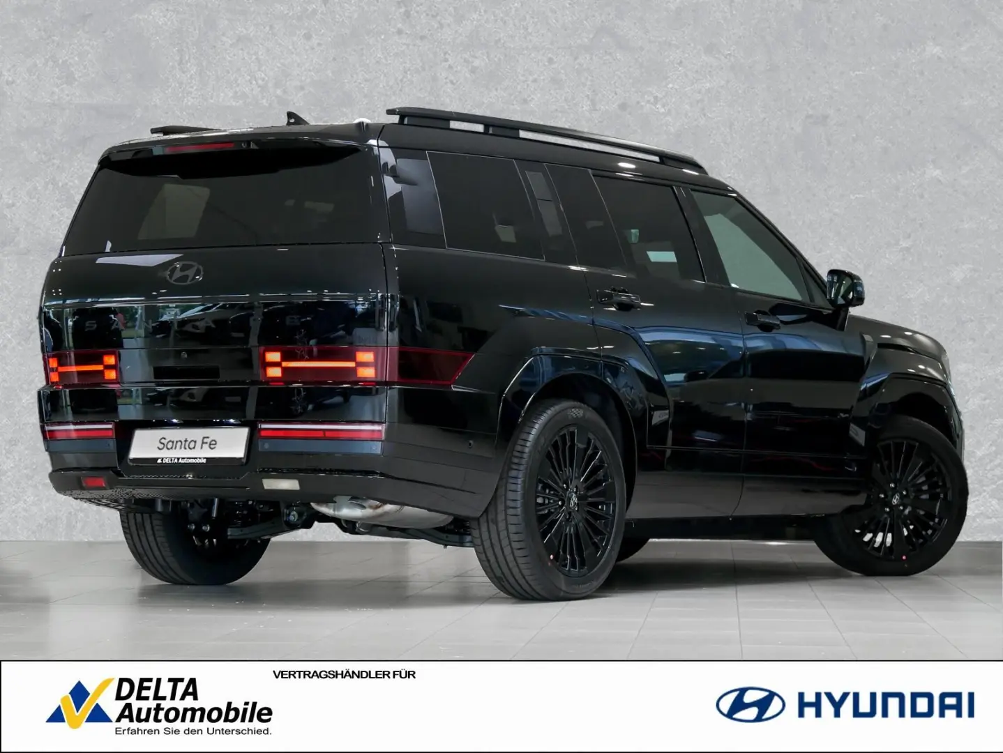 SANTA FE Hybrid Blackline Pano 4WD LAGERWAGEN