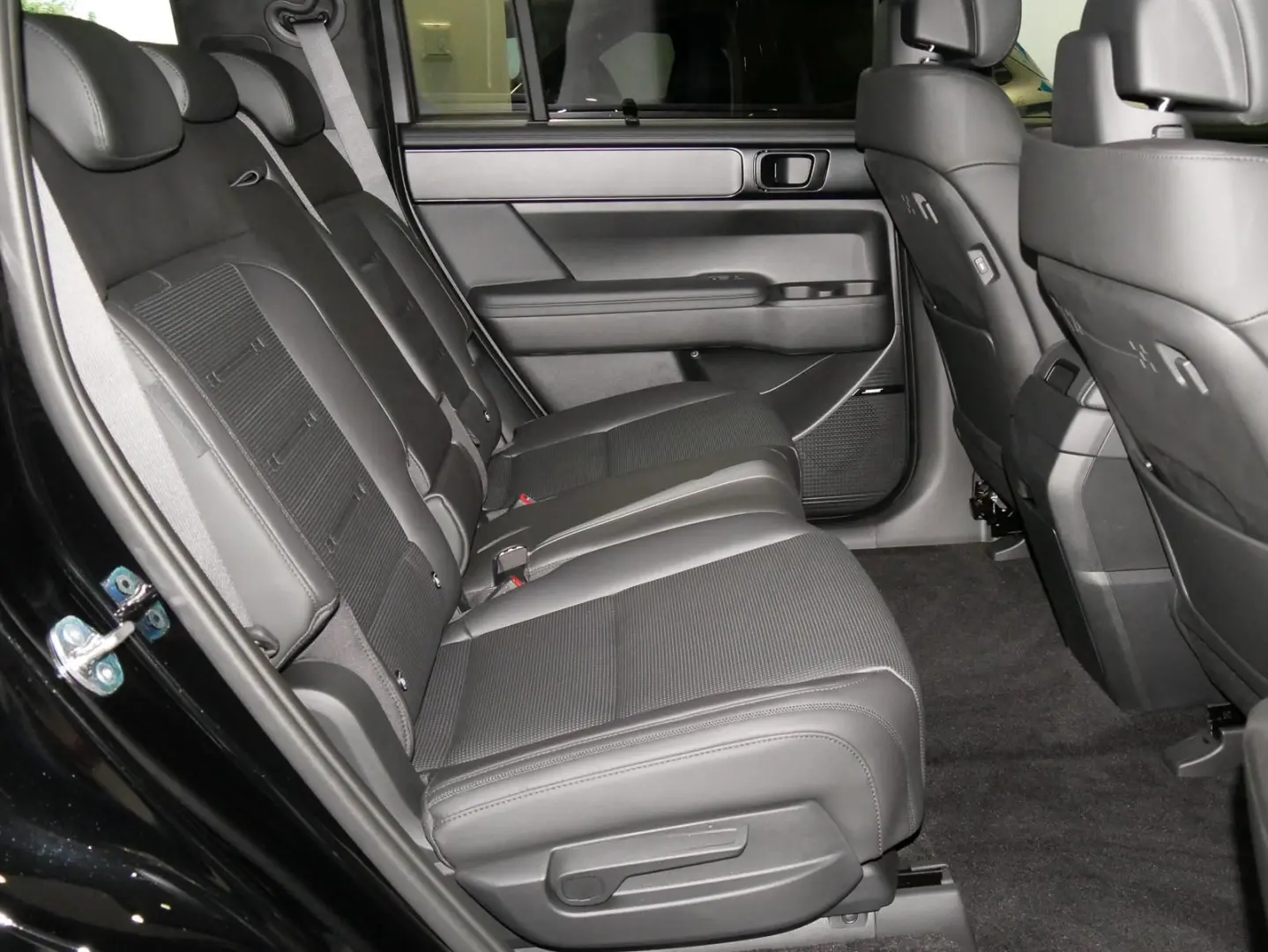 SANTA FE Hybrid Blackline Pano 4WD LAGERWAGEN