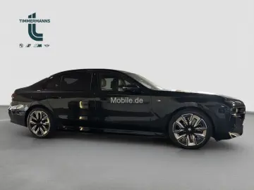 i7 xDrive60 M Sport B&W ExDrPro AHK DrAss+