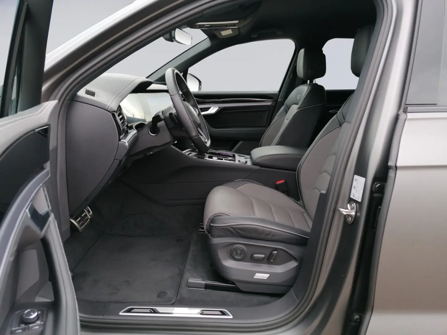 Touareg 3.0 TDI 4M tiptronic R Line MATRIX+AHK