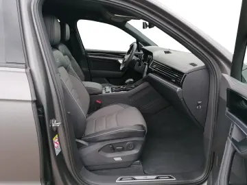 Touareg 3.0 TDI 4M tiptronic R Line MATRIX+AHK