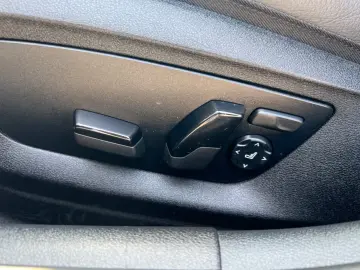 BMW 520 d xDrive Sport Line/LED/AHK