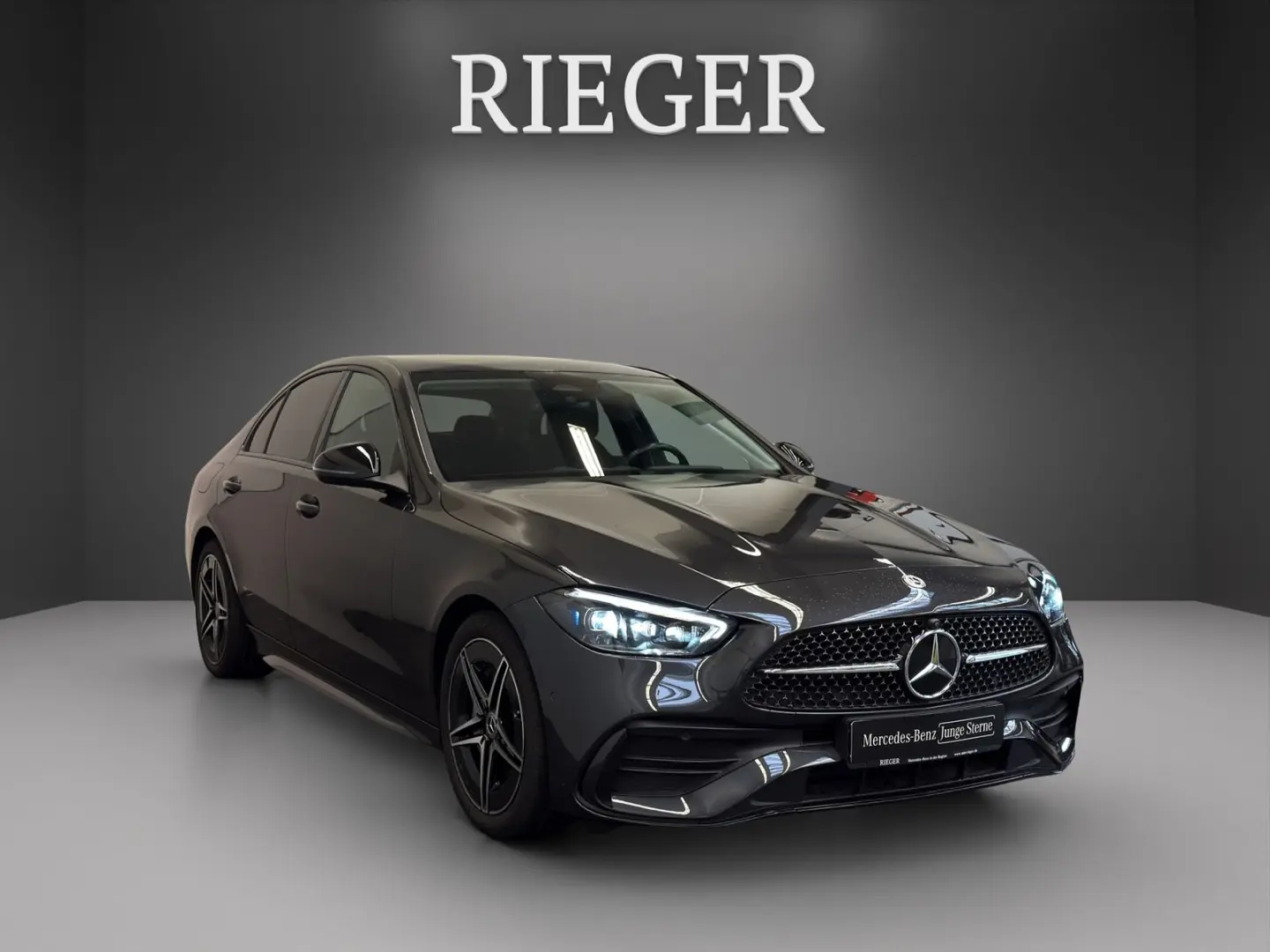 C 300 d AMG Pano*NIGHT*Totwinkel*MEMORY*AHK*360°