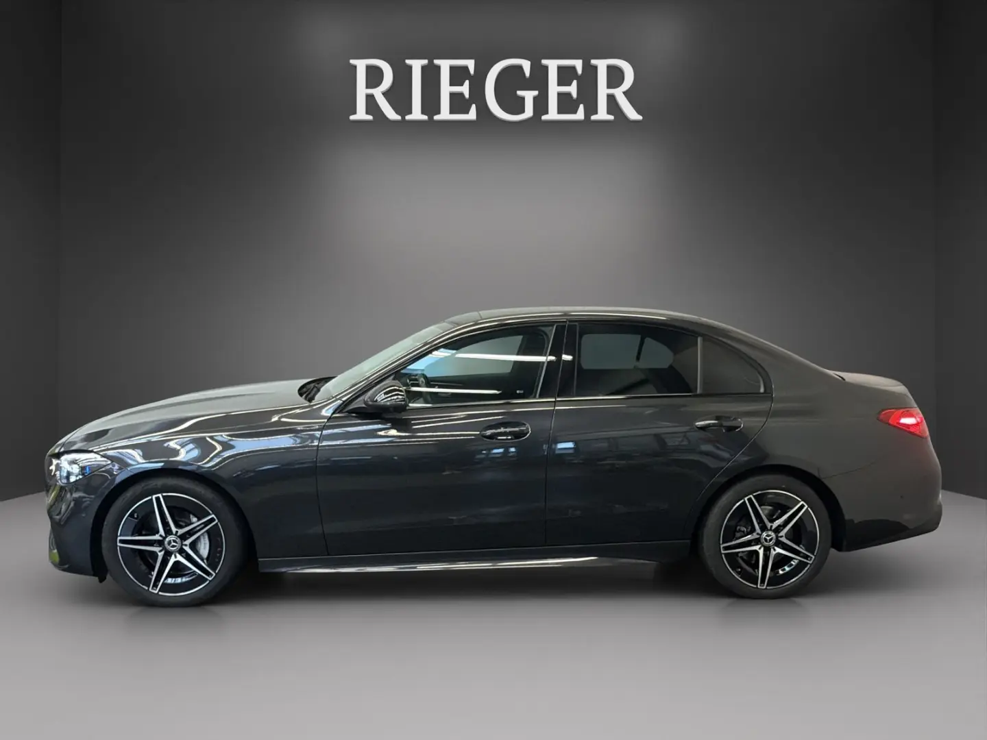 C 300 d AMG Pano*NIGHT*Totwinkel*MEMORY*AHK*360°