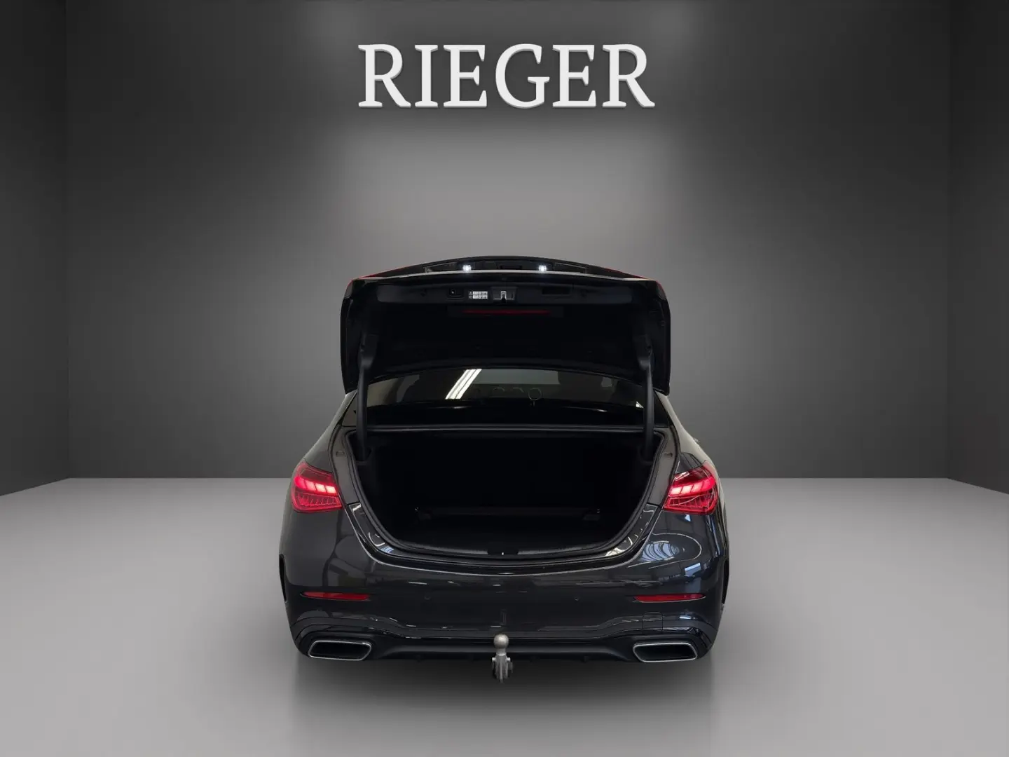 C 300 d AMG Pano*NIGHT*Totwinkel*MEMORY*AHK*360°