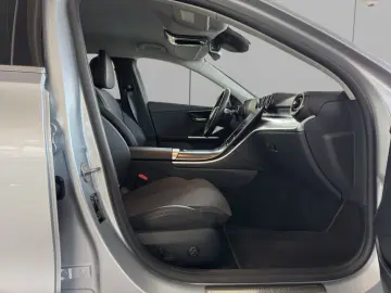 C 220d Avantgarde LED NAVI SSD KAMERA STANDH 17