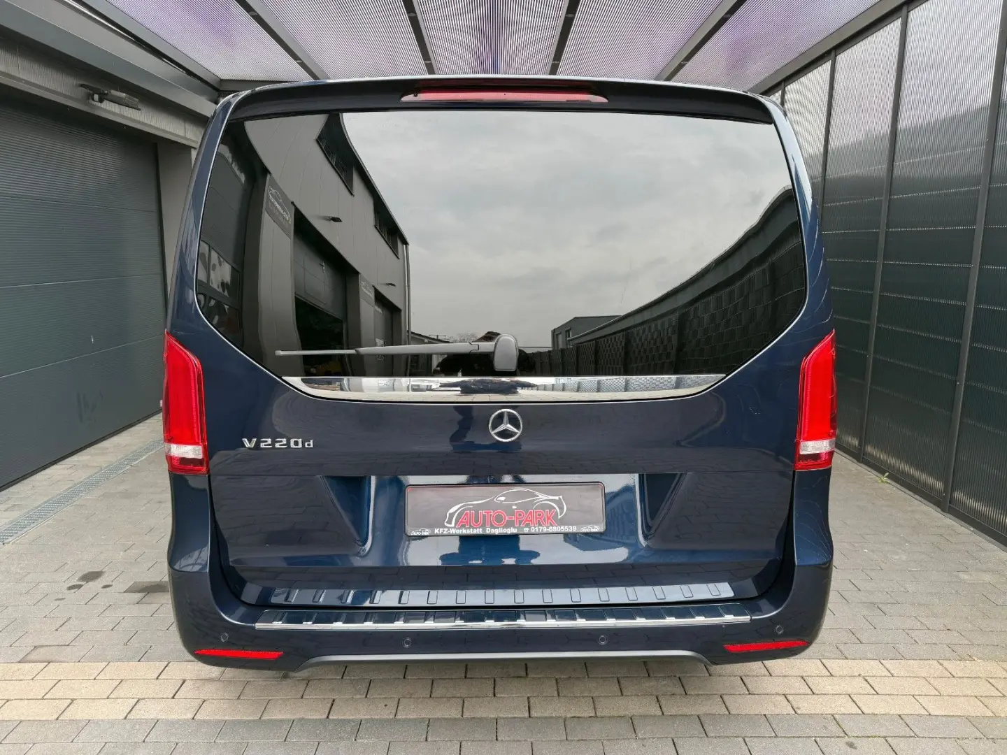 V 220 V-Klasse Lang AMG 19Zoll Led Leder