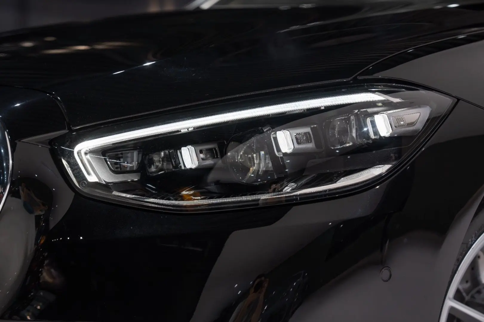 S 350d Lim*BURMESTER*PANO*AIRMATIC*MULTIBEAM*1HD