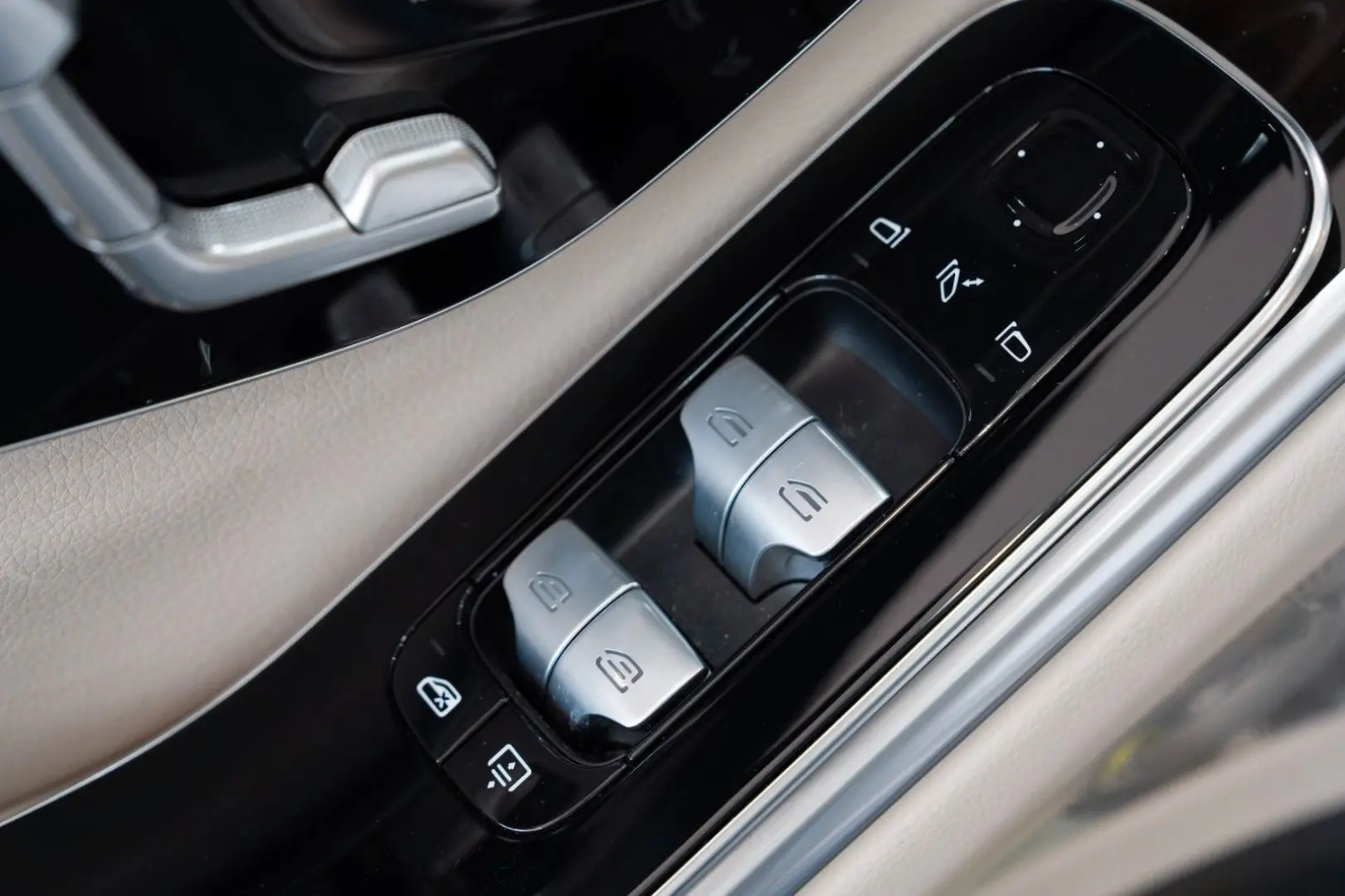 S 350d Lim*BURMESTER*PANO*AIRMATIC*MULTIBEAM*1HD