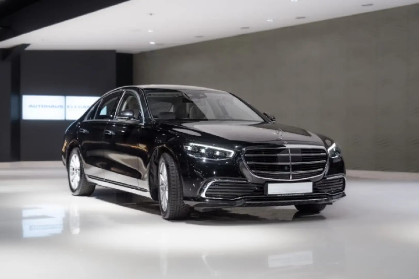 S 350d Lim*BURMESTER*PANO*AIRMATIC*MULTIBEAM*1HD