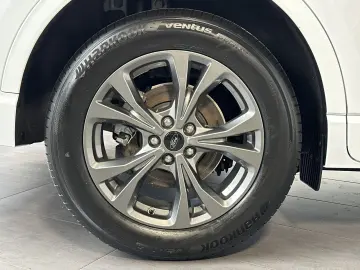 Kuga 2.5 PHEV ST-Line NAV+LED+KAMERA+DAB+18ZOLL
