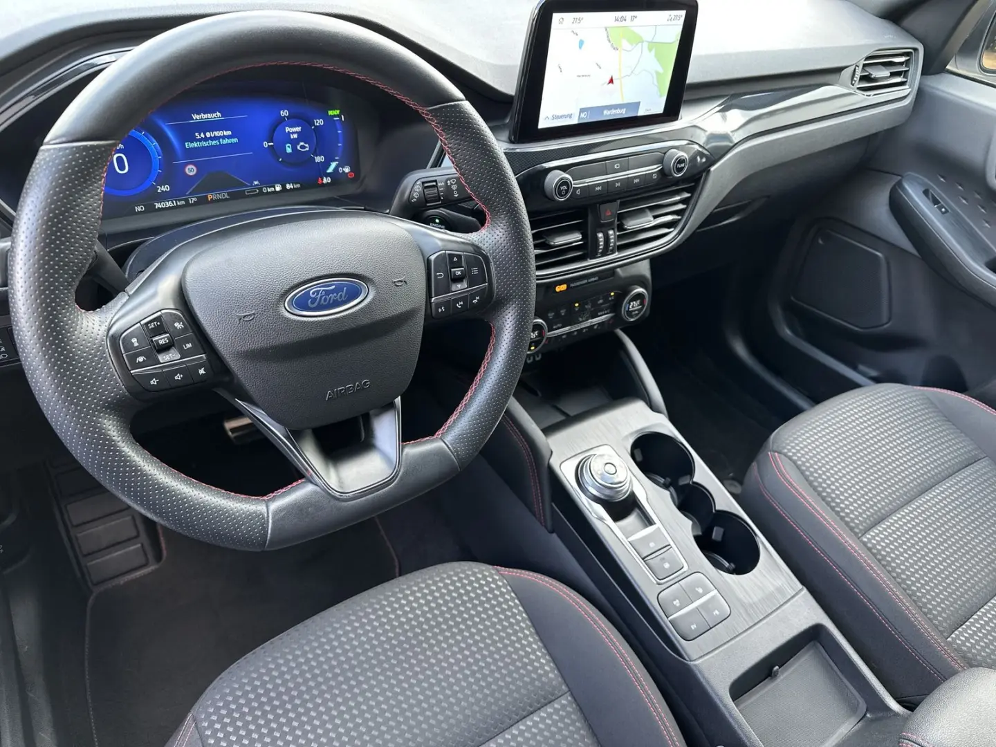 Kuga 2.5 PHEV ST-Line NAV+LED+KAMERA+DAB+18ZOLL