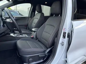 Kuga 2.5 PHEV ST-Line NAV+LED+KAMERA+DAB+18ZOLL