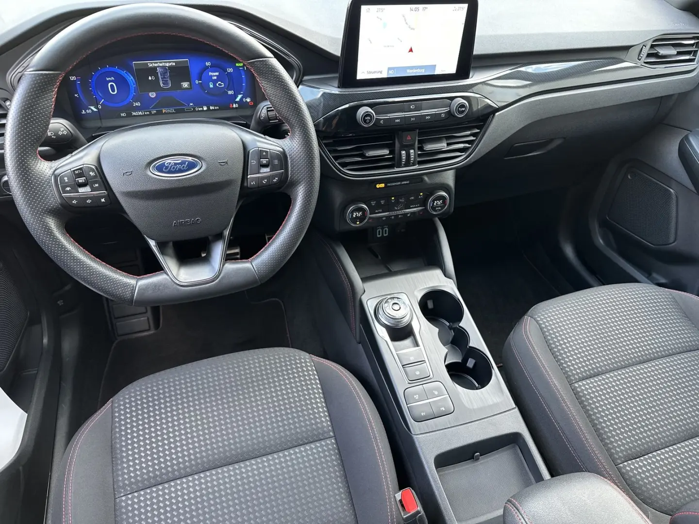 Kuga 2.5 PHEV ST-Line NAV+LED+KAMERA+DAB+18ZOLL