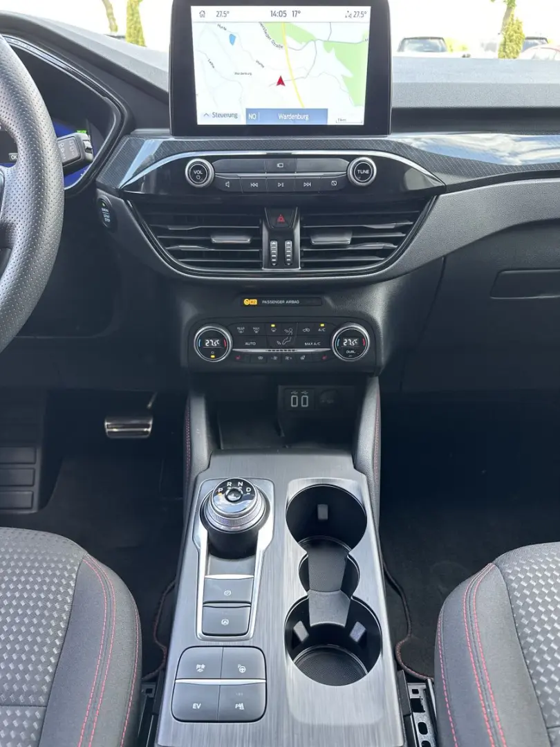 Kuga 2.5 PHEV ST-Line NAV+LED+KAMERA+DAB+18ZOLL
