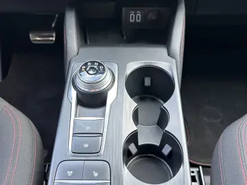 Kuga 2.5 PHEV ST-Line NAV+LED+KAMERA+DAB+18ZOLL