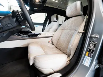 750e xDrive