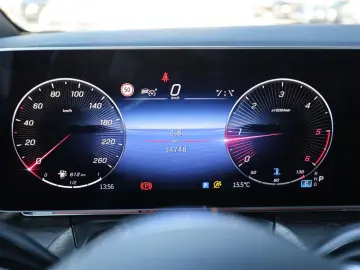 V 300 d AVANTGARDE Extralang Standhz. Distr. Nav