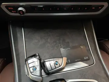 X5 xDr45e PANO*Laser*Sitzkl*Massage*AHK*DA-Prof