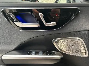 C 300 e AMG PREMIUM DISTRONIC-BURMESTER-NIGHT